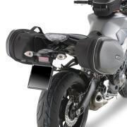 dystanse do sakw motocyklowych Givi Easylock Yamaha MT-09 (13 à 16)